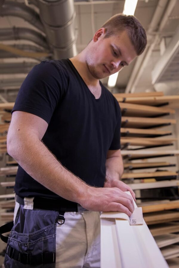 Mirka Goldflex Soft Hand Sanding Sheets 4.5 inch x 5 inch/Grit 320/200 pcs on a roll - Image 2